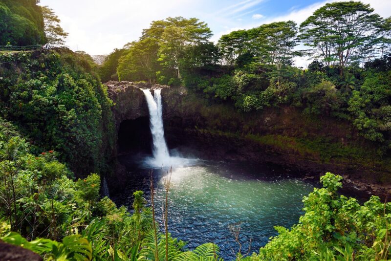 Big Island Hawaii Waterfalls Hts Featured Image